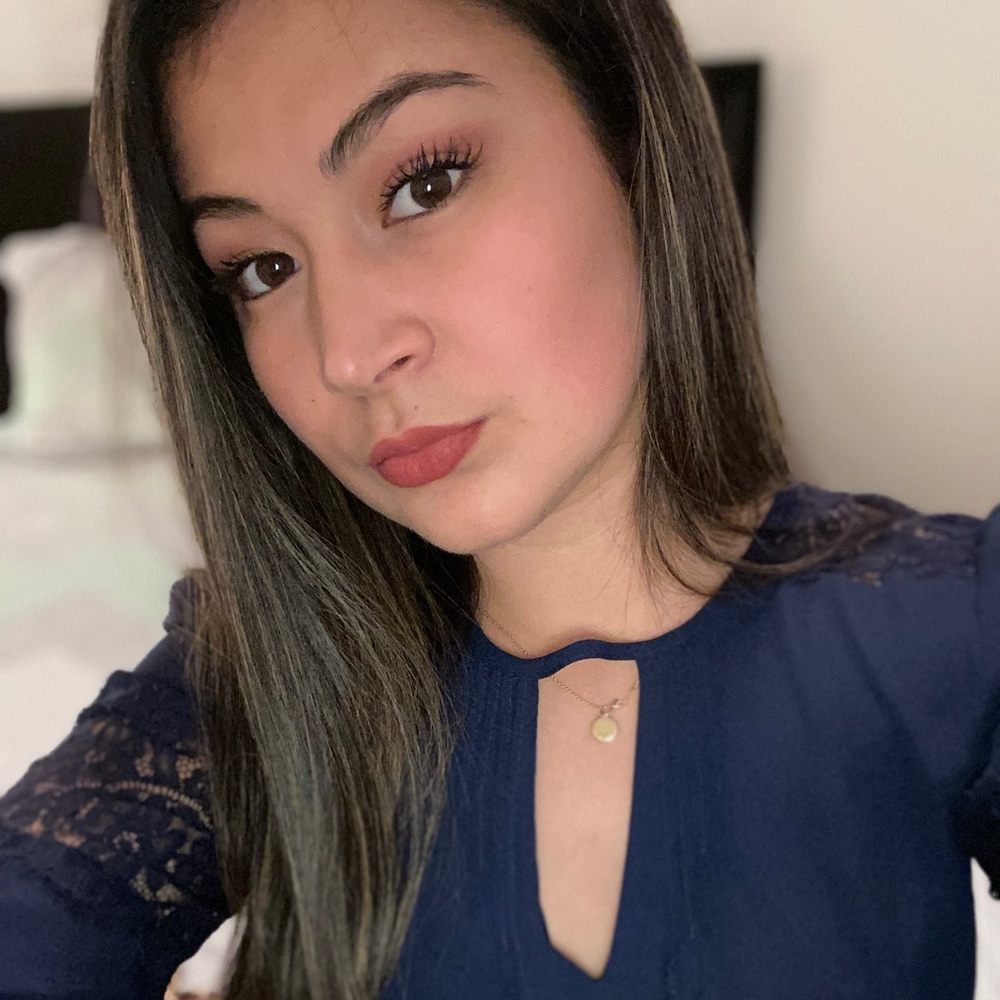 Meet your Posher, Victoria